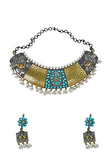 Gold Finish Turquoise Stone Handmade Choker Necklace Set