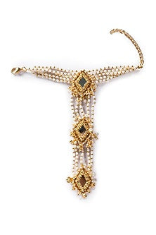 Gold Plated Shell & Pearl Haathphool