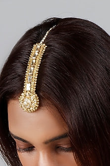 Gold Plated Pearl Handwoven Maang Tikka