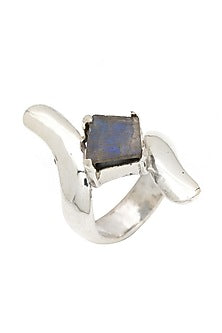White Finish Labradorite Cact Ring In Sterling Silver