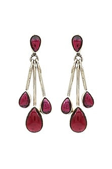 White Finish Garnet Orecchino Dangler Earrings In Sterling Silver