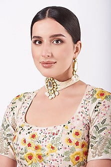 Gold Finish Kundan Motifs & Pearl Choker Necklace Set