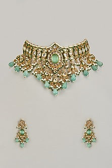 Gold Finish Kundan Polki & Emerald Green Stone Choker Necklace Set