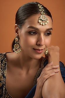 Gold Finish Kundan Polki Dangler Earrings With Maangtikka