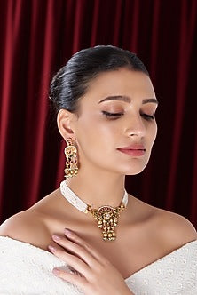 Gold Finish Kundan Polki & Pearl Choker Necklace Set