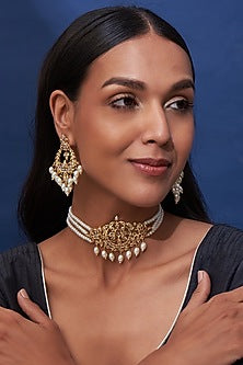 Gold Finish Kundan Polki & Pearl Choker Necklace Set