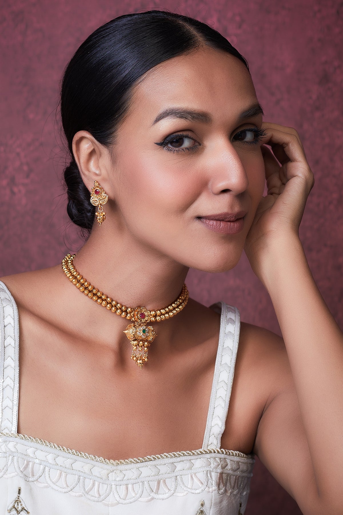 Gold Finish Kundan Polki Temple Choker Necklace Set