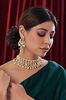 Gold Finish Kundan Polki & Pearls Choker Necklace Set