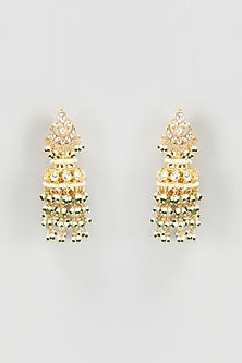 Gold Finish Kundan Polki Jhumka Earrings With Maang Tikka