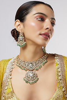 Gold Finish Kundan Polki & Green Stone Choker Necklace Set