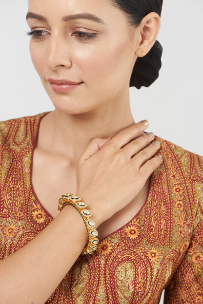 Gold Finish Kundan Polki Bangle