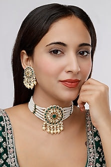 Gold Finish Kundan Polki & Pearl Drop Choker Necklace Set