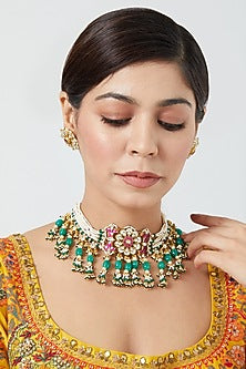 Gold Finish Pachi Kundan Polki & Emerald Synthetic Stone Choker Necklace Set