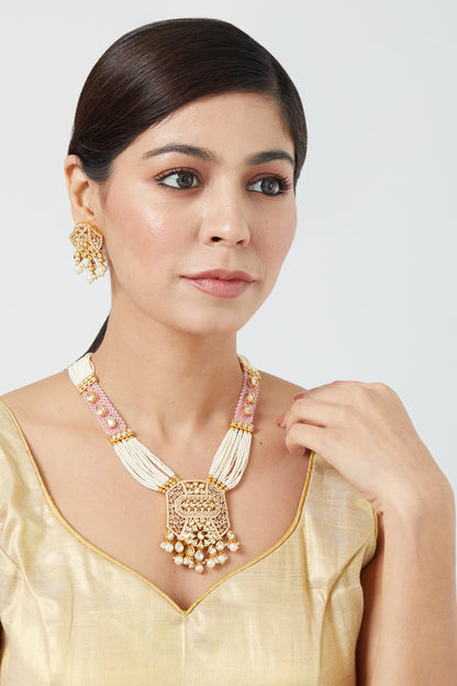 Gold Finish Pearl Necklace Set In Mixed Metal