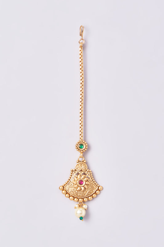 Gold Finish Kundan Polki Temple Maangtikka