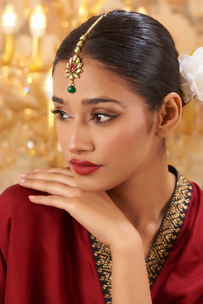 Gold Finish Kundan Polki Maang Tikka