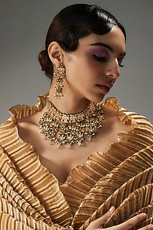 Gold Finish Kundan Polki & Green Stone Choker Necklace Set