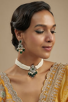 Gold Finish Kundan Polki & Green Stone Choker Necklace Set