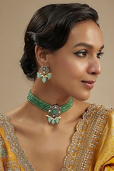Gold Finish Kundan Polki & Green Stone Choker Necklace Set
