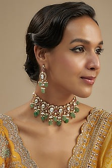 Gold Finish Kundan Polki & Green Stone Choker Necklace Set