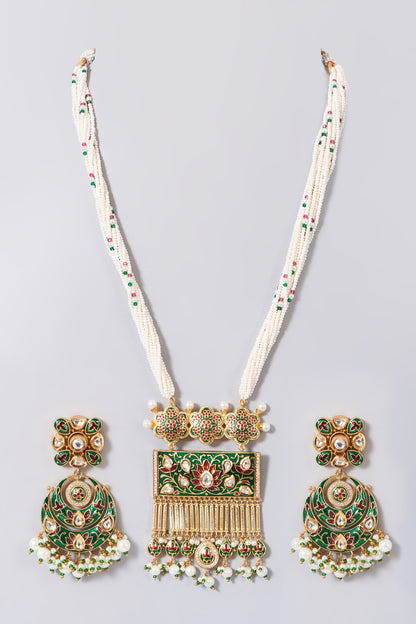 Gold Finish Kundan Polki & Green Semi Precious Stones Necklace Set