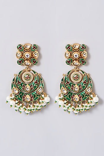 Gold Finish Kundan Polki & Green Semi Precious Stones Necklace Set