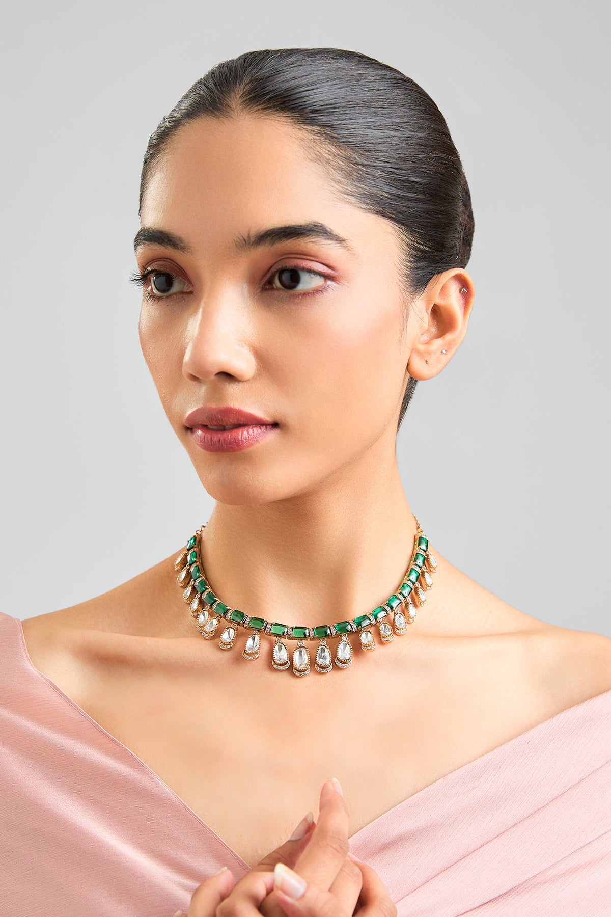 Green Beaded Choker Necklace
