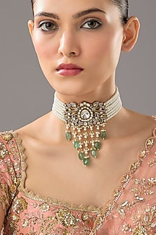 Gold Finish Kundan Polki Choker Necklace