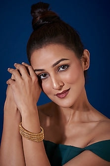 Gold Finish Kundan Polki Temple Bangles (Set Of 4)