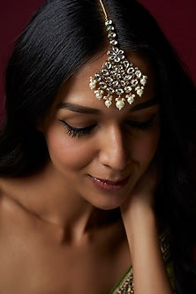 Gold Finish Kundan Polki & Pearl Maang Tikka
