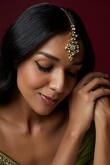 Gold Finish Kundan Polki Maang Tikka