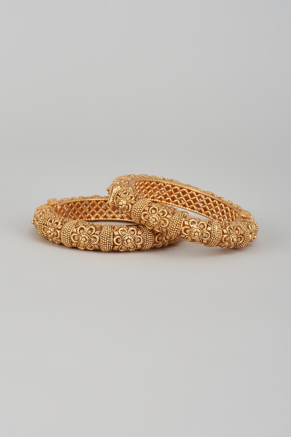 Gold Finish Kundan Polki Temple Bangles (Set of 2)