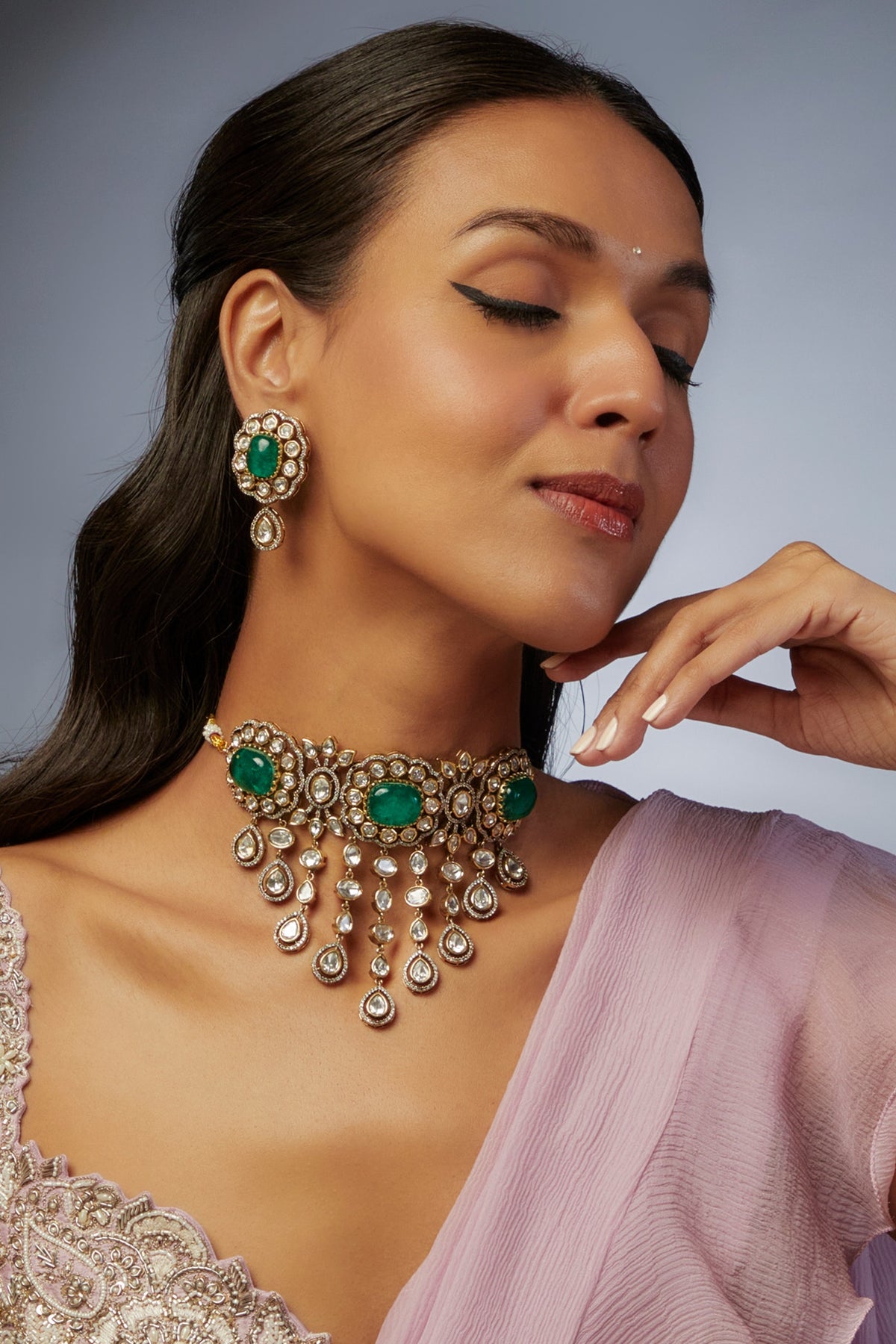 Gold Finish Kundan Polki & Green Stone Choker Necklace Set