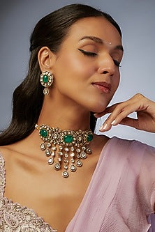 Gold Finish Kundan Polki & Green Stone Choker Necklace Set