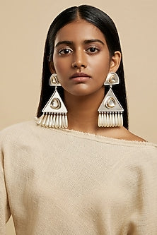 White Rhodium Plated Glass Polki Chandelier Earrings