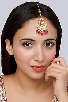 Gold Finish Kundan Polki Maangtikka In Sterling Silver