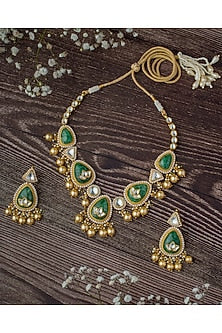 Gold Finish Kundan Polki & Green Stone Choker Necklace