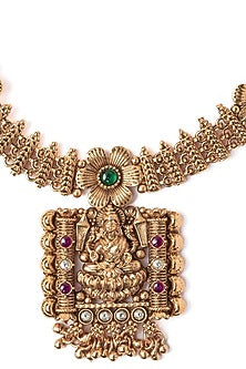 Gold Finish Pendant Necklace Set