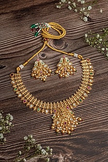 Gold Finish Pendant Necklace Set