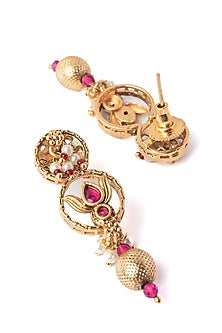 Gold Finish Pearl & Red Stone Choker Necklace Set