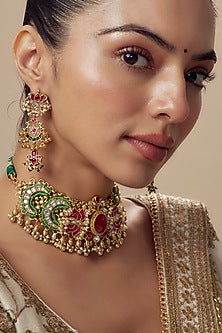 Gold Finish Kundan Polki & Green Stone Choker Necklace Set