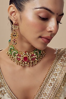 Gold Finish Kundan Polki & Green Stone Choker Necklace Set