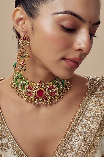 Gold Finish Kundan Polki & Green Stone Choker Necklace Set