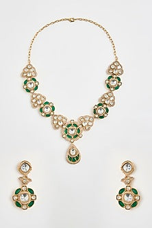 Gold Finish Kundan Polki & Floral Motif Necklace Set