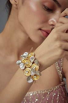 Gold Finish Kundan Polki Bangle