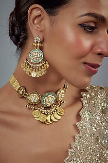 Gold Finish Kundan Polki Choker Necklace Set