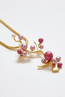 Gold Finish Swarovski & Pearl Necklace