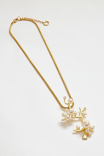 Gold Finish Swarovski Pearl Pendant Necklace