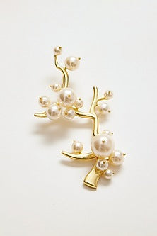 Gold Finish Swarovski Pearl Pendant Necklace
