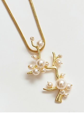 Gold Finish Swarovski Pearl Pendant Necklace